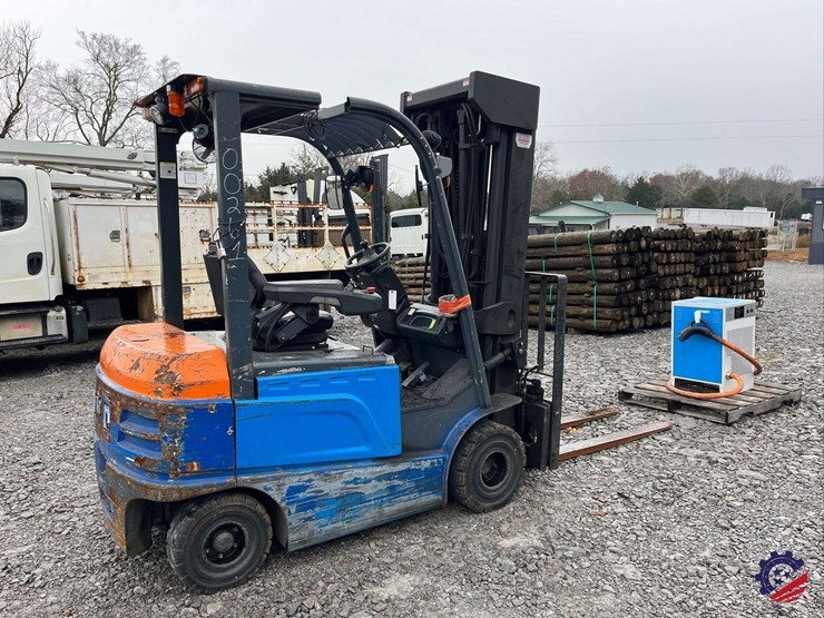 byd-ecb27c-forklift-electric-image-4