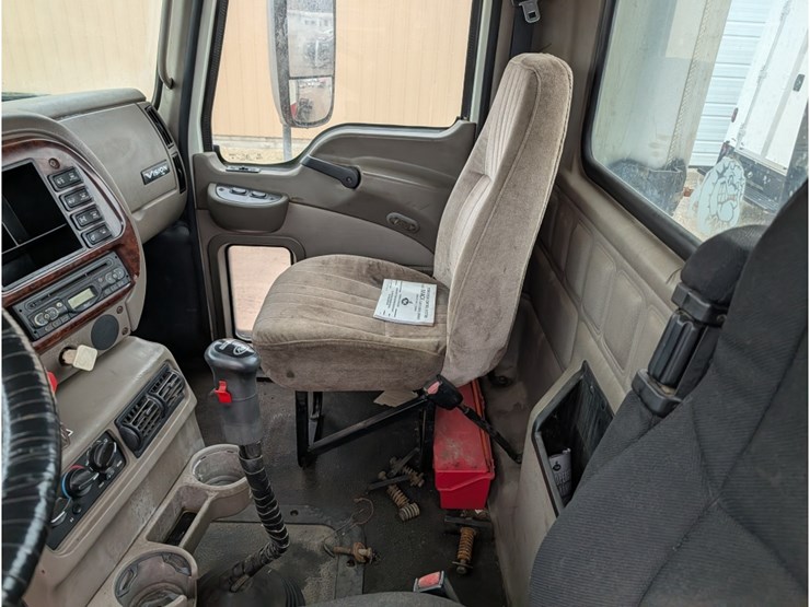 2007-mack-cxn613-daycab-image-18