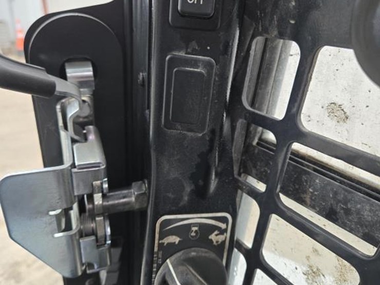 bobcat-t770-image-22