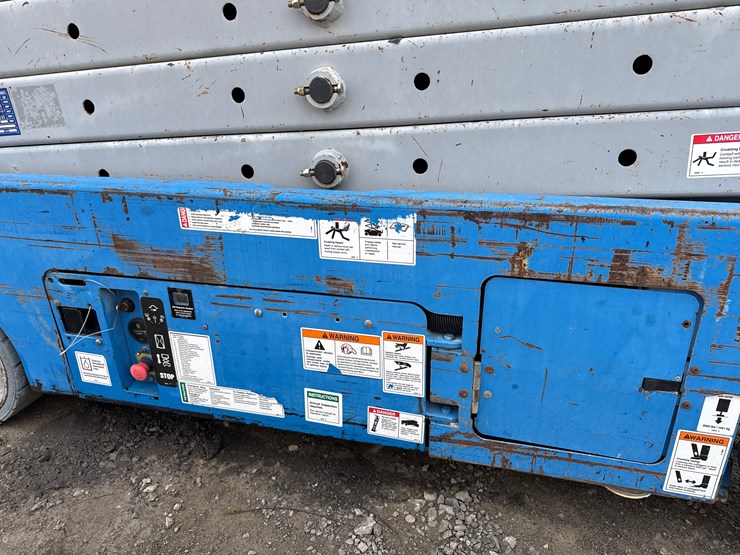 2011-genie-gs3232-image-6