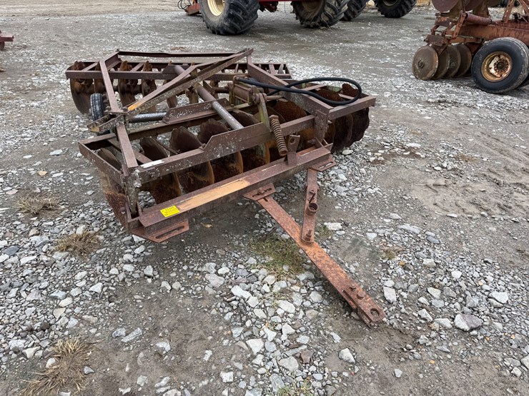 john-deere-7-image-3