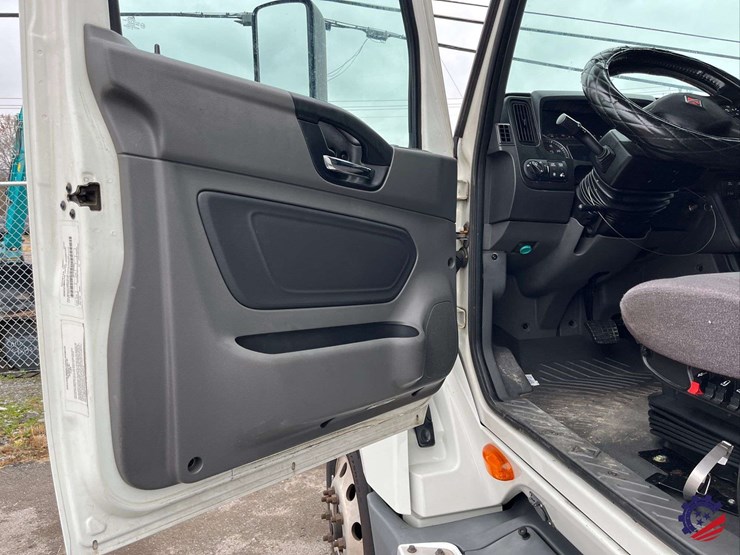 2019-international-lt-image-58