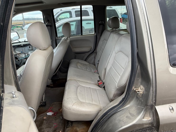 2004-jeep-liberty-image-19