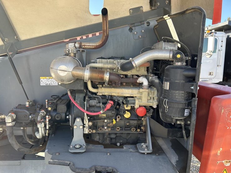 2017-skyjack-sj45t-image-38