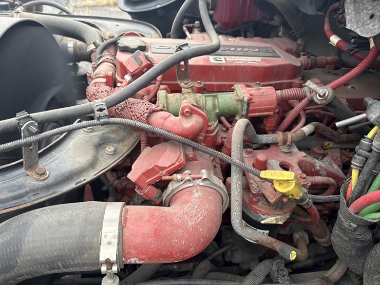 #2000-•-2014-freightliner-altec-digger-derrick-image-29