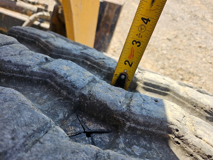 2023-caterpillar-299d3-image-68