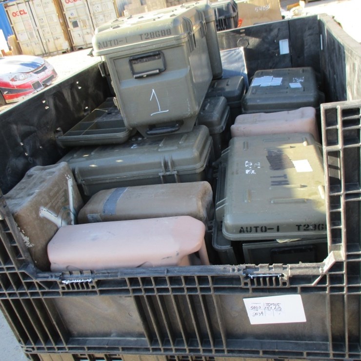 Lot Of Plastic Liquid Storage Container,