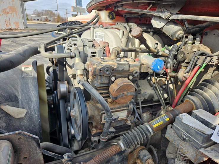 2016-freightliner-s2g-image-27