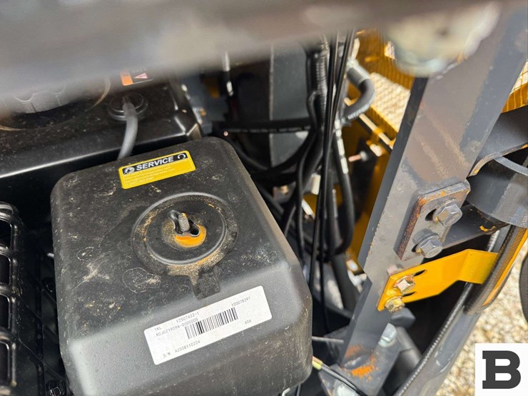 2025-cfg-industrial-qk18r-mini-excavator-image-22