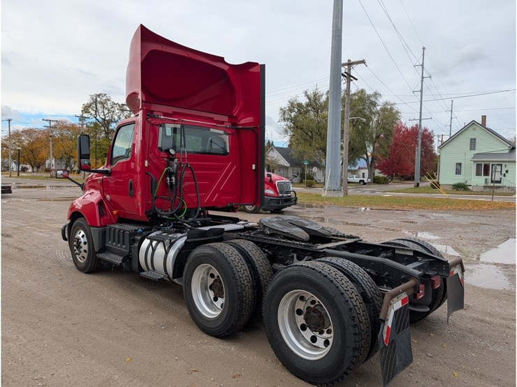 2019-international-lt-image-9