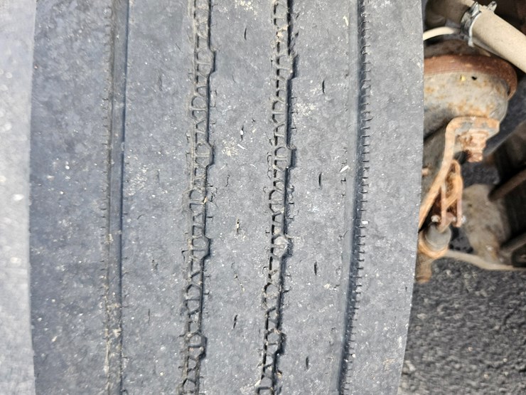 2018-freightliner-s2g-image-44