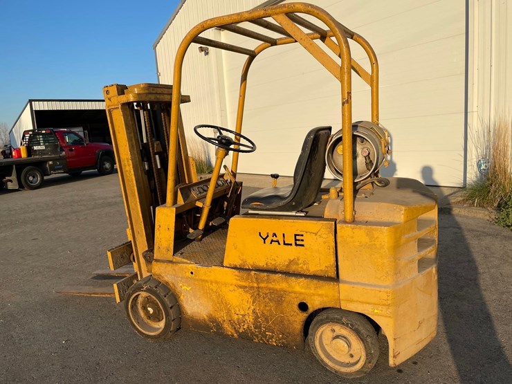 yale-5000#-lp-forklift-image-10