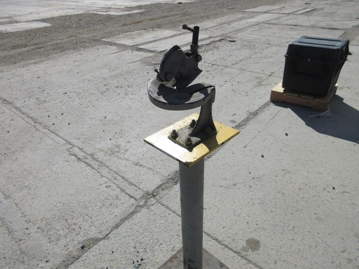 lot-of-metal-shears-on-stand-image-1