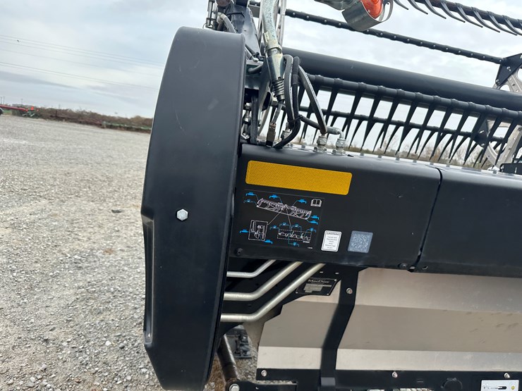 2022-mac-don-fd240-image-35