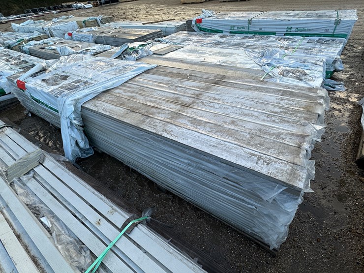 #6157-•-12ft-x-5-1/2in-hardie-plank-boards-image-1