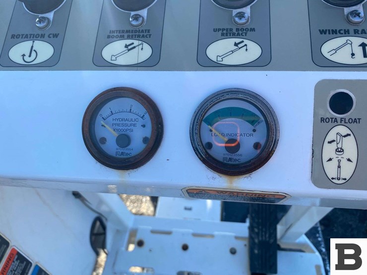 2011-international-durastar-4300-image-49