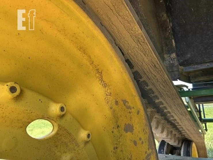 john-deere-8220t-image-32