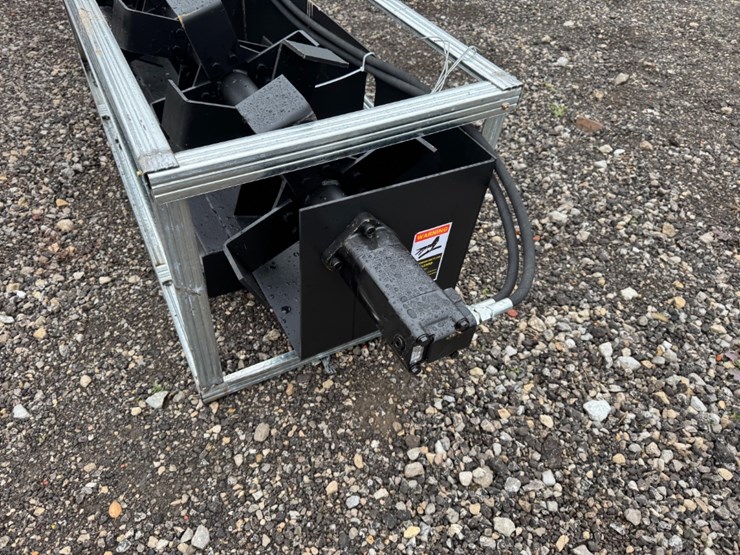 pabreak-72"-skid-steer-tiller-image-2