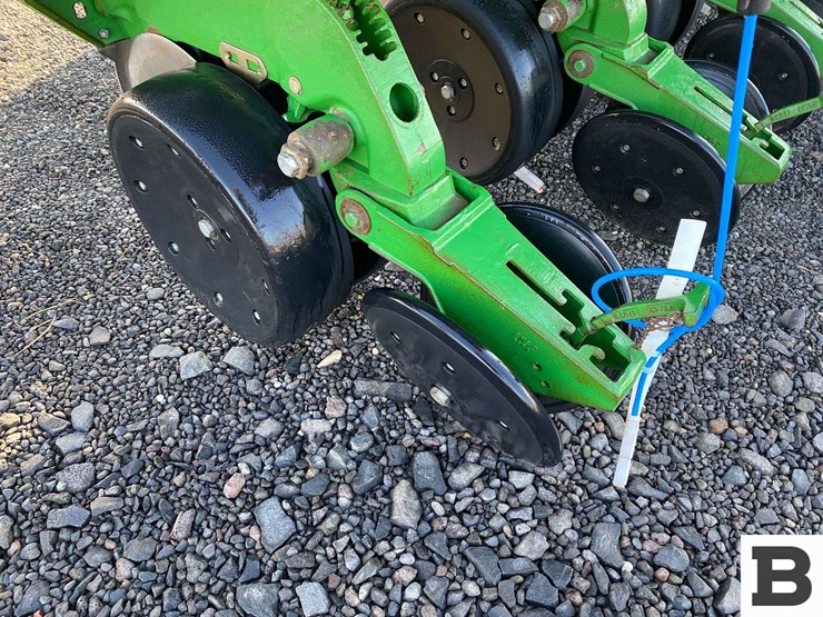 2007-john-deere-1720-image-30