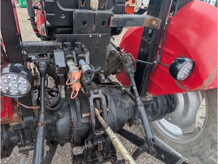 massey-ferguson-263-image-11