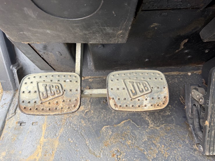 2018-jcb-509-42-image-30