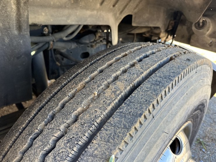 2006-caterpillar-c7-image-46