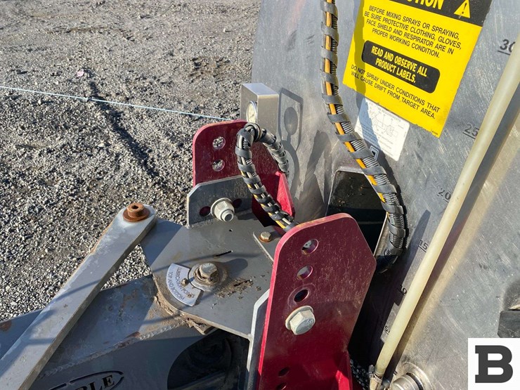 lectroblast-pull-type-orchard-sprayer-image-11