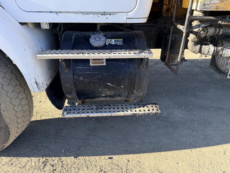 1999-akzo-nobel-hd10-image-10