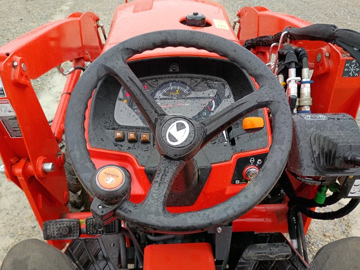 2022-kubota-la526-image-34