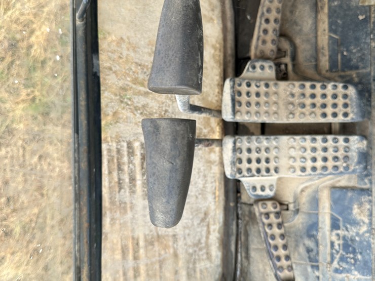 deere-790e-lc-image-77