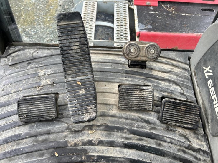 2005-gradall-xl4100-ii-image-39