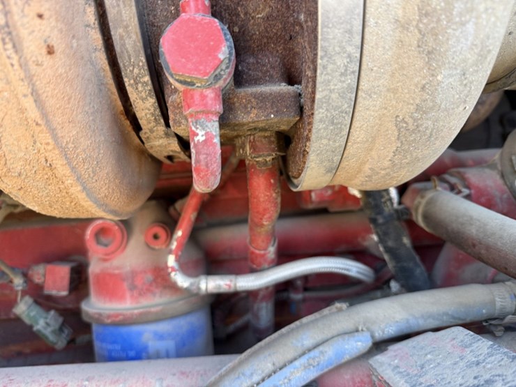 #1955-•-2008-international-eagle-day-cab-truck-tractor-image-28