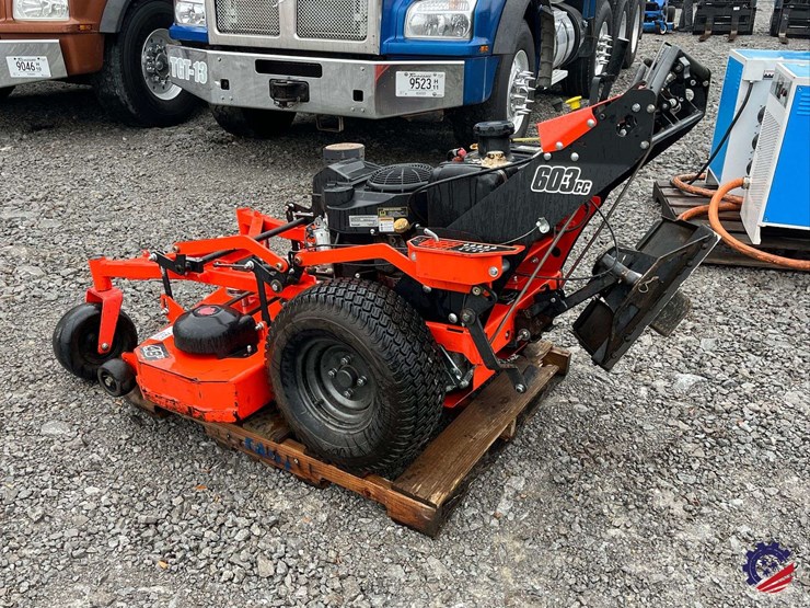 2023-bad-boy-603cc-/-48”-stand-up-lawn-mower-image-3