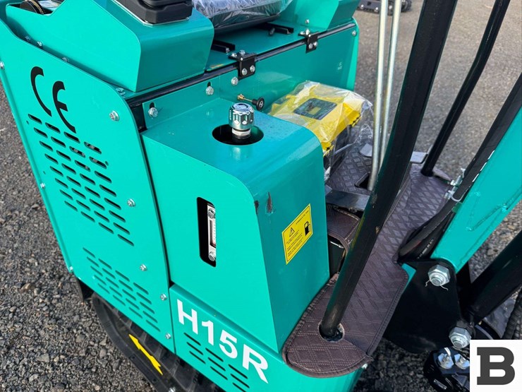 2025-cfg-industrial-h15r-mini-excavator-image-27
