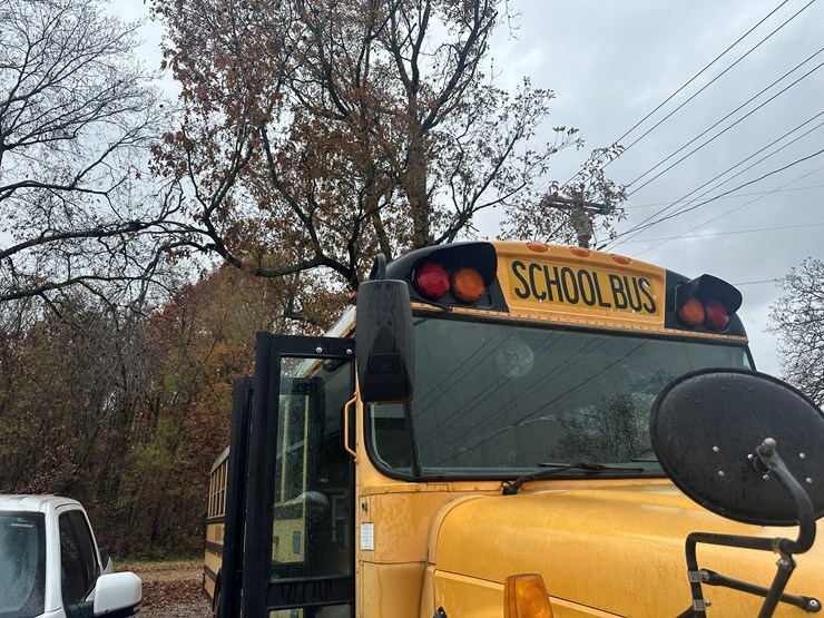 2005-international-pb105-image-35