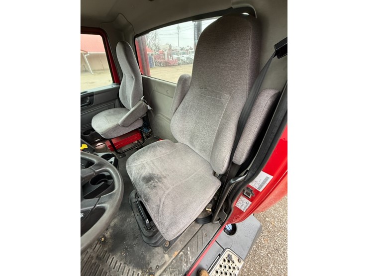 2019-international-lt-image-19