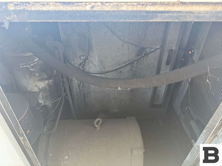 ingersoll-rand-air-compressor-image-8