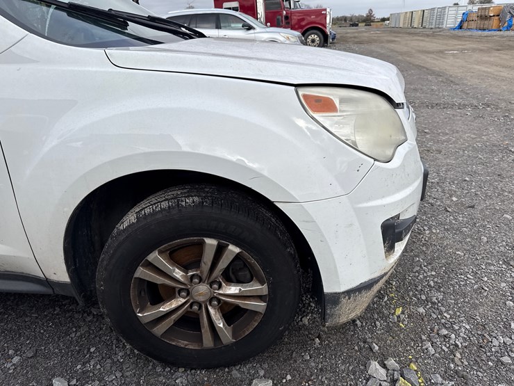 2015-chevrolet-equinox-image-15