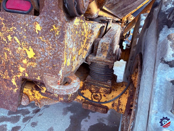 1995-volvo-a30-image-16