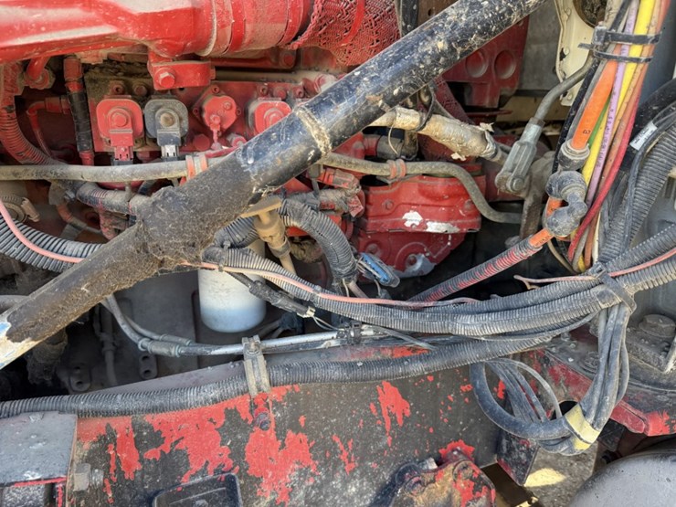 #1955-•-2008-international-eagle-day-cab-truck-tractor-image-17