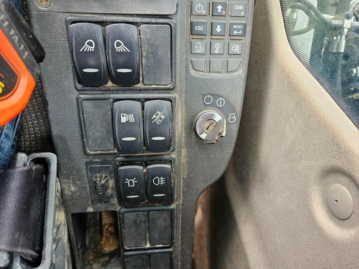 2007-volvo-ew160c-image-39