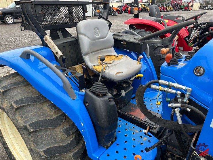 new-holland-tc40a-image-24