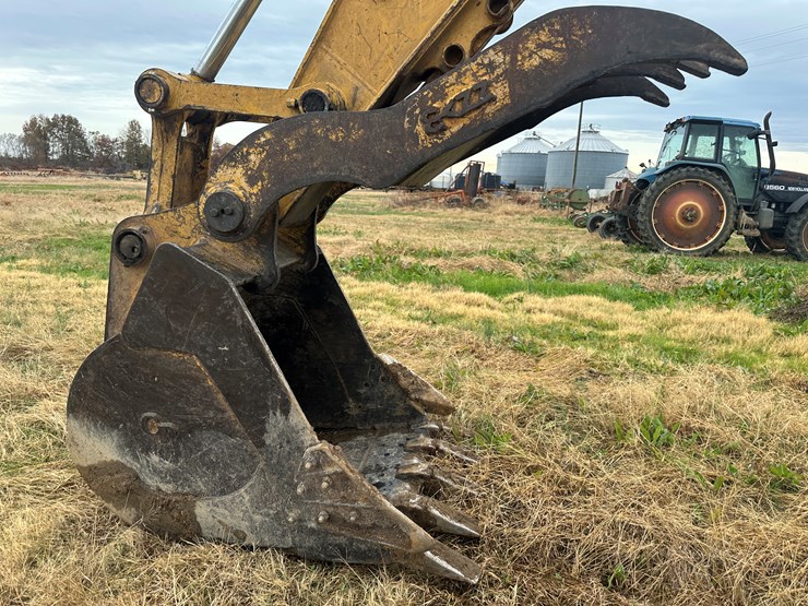 deere-790e-lc-image-30