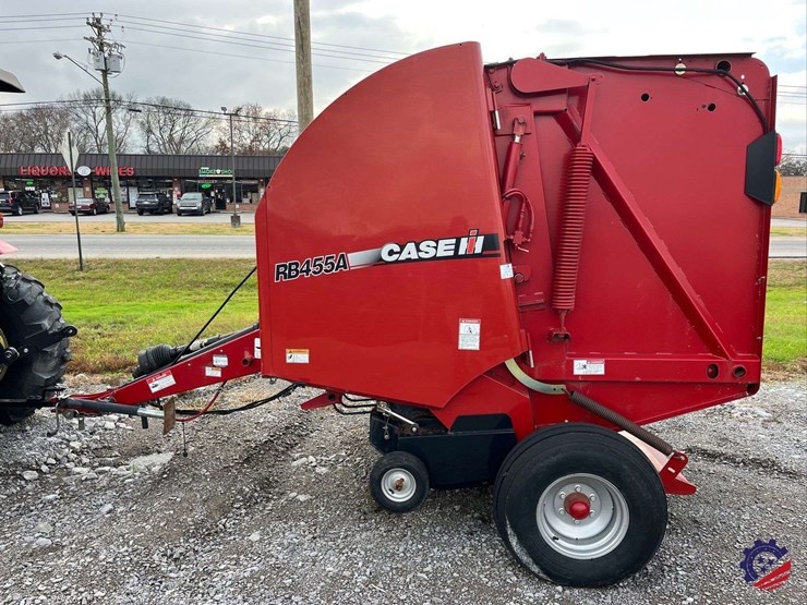 2016-case-ih-rb455a-image-11