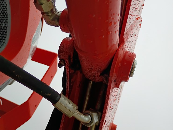 2022-kubota-la526-image-71