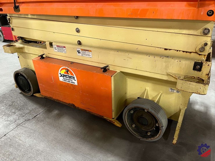 2014-jlg-1932rs-image-11