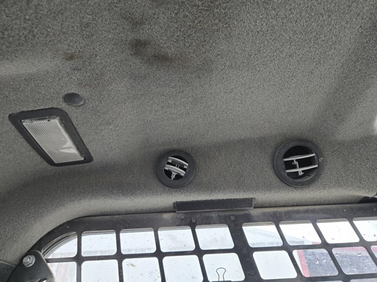 bobcat-t770-image-29