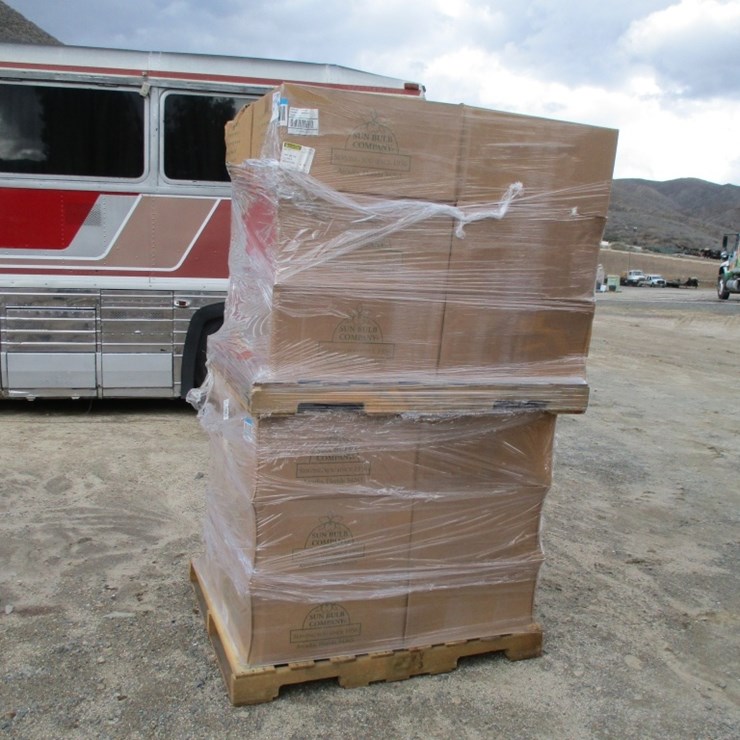Assorted Size Square Cedar Wooden Plant Baskets,