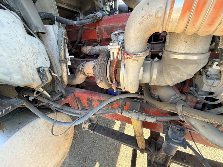 #1974-•-2008-international-eagle-day-cab-truck-tractor-image-42