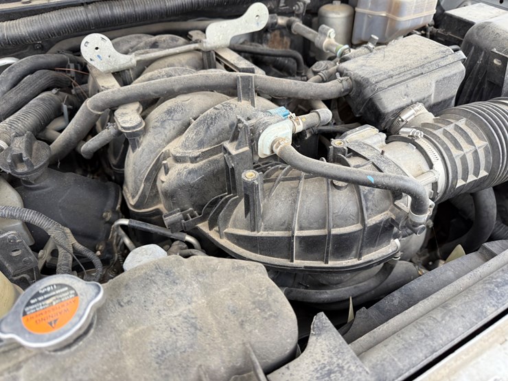 2012-infiniti-qx56-image-61